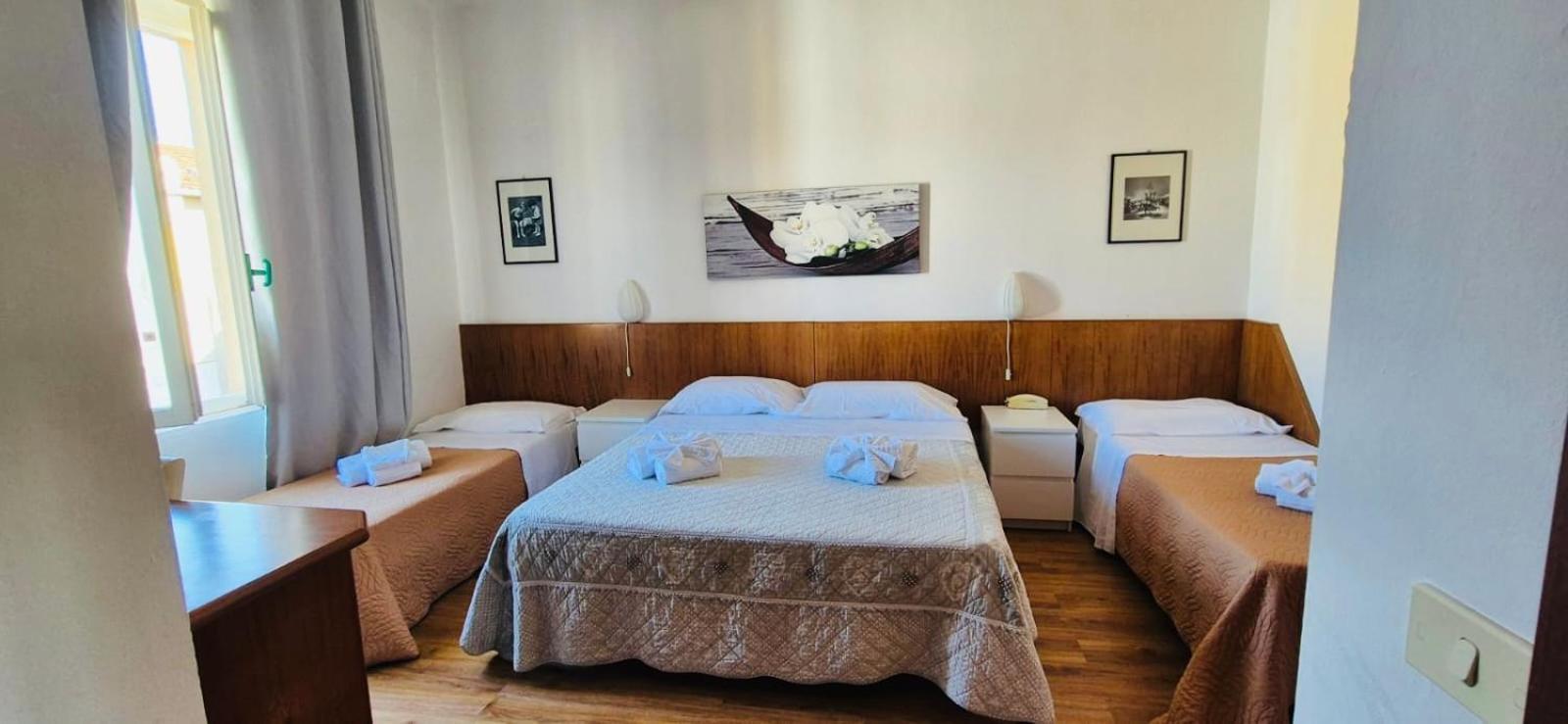 Hotel Ariston Piombino Ngoại thất bức ảnh