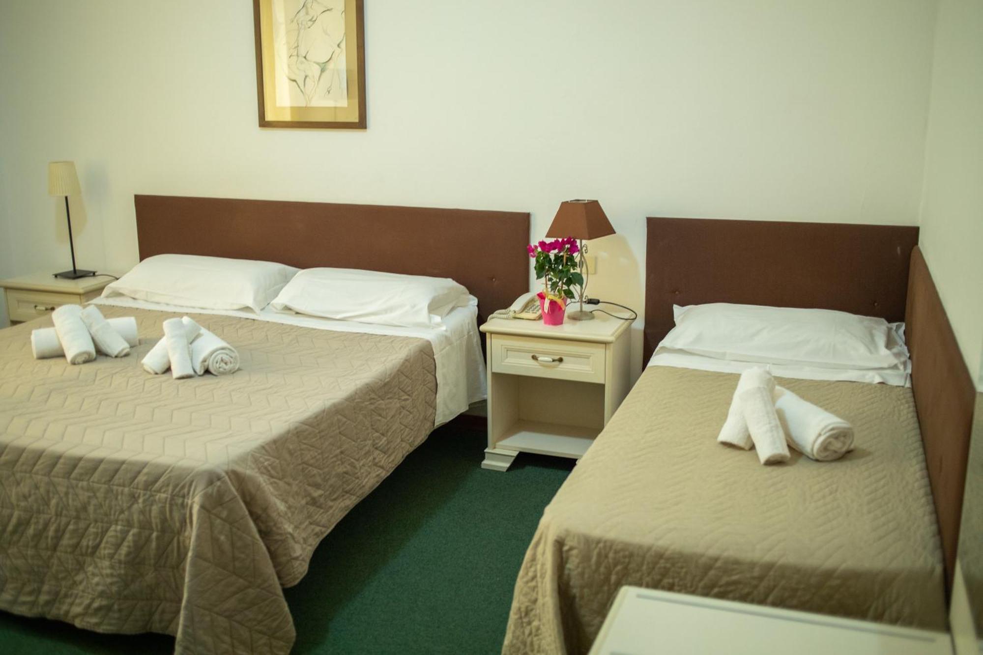 Hotel Ariston Piombino Ngoại thất bức ảnh