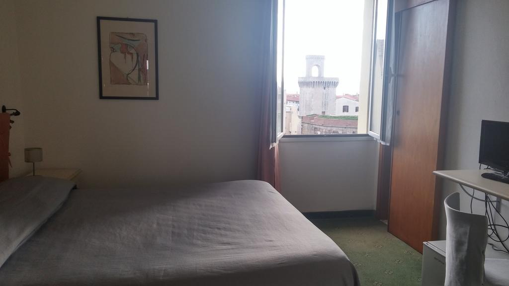 Hotel Ariston Piombino Ngoại thất bức ảnh