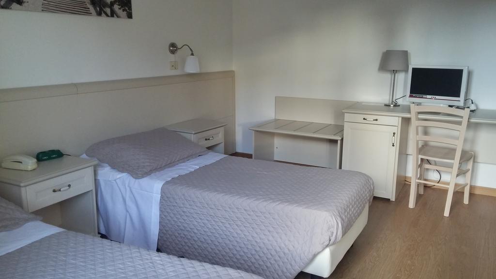 Hotel Ariston Piombino Ngoại thất bức ảnh